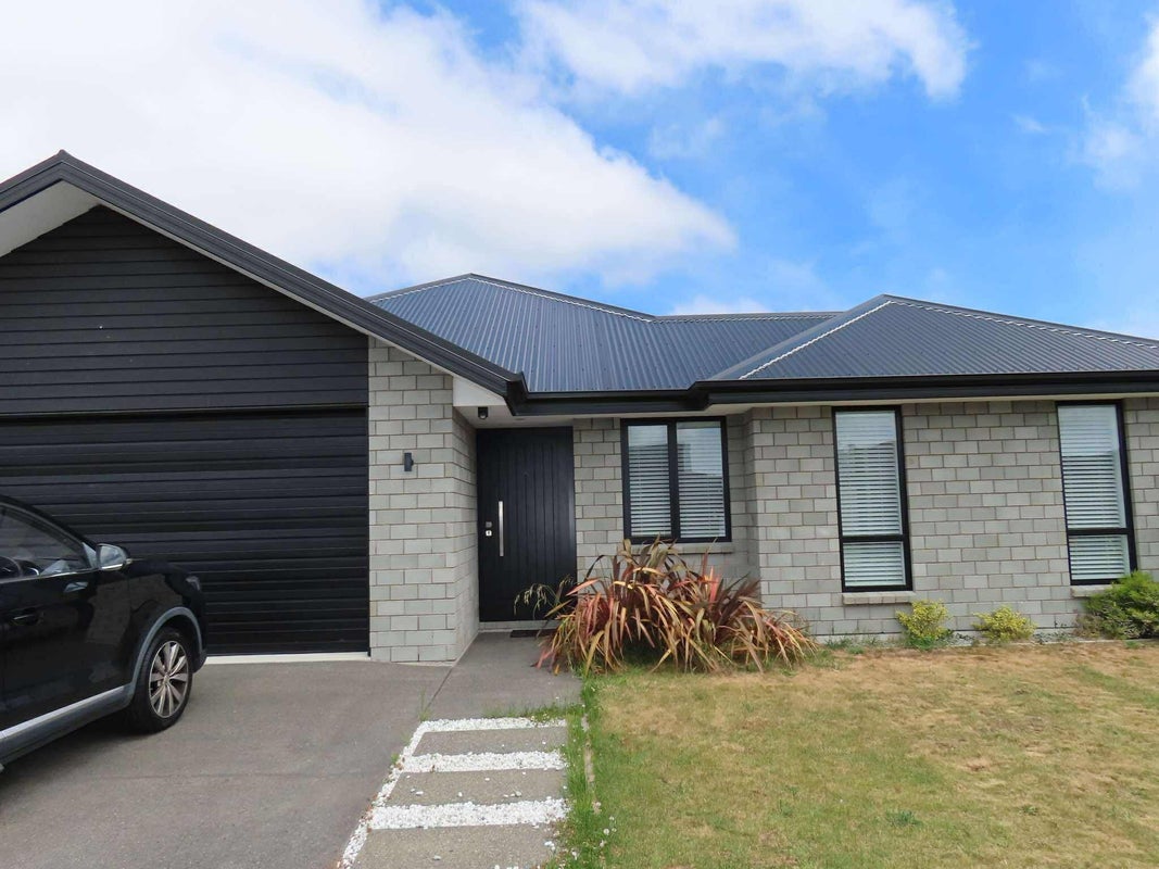 56 Katrine Drive, Burwood, Christchurch - Carousel 1
