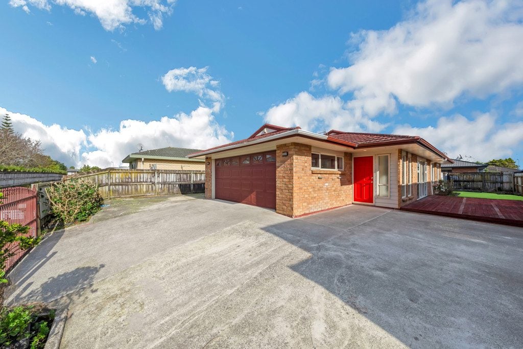 29 Tilberg Street, Favona, Auckland - Carousel 29