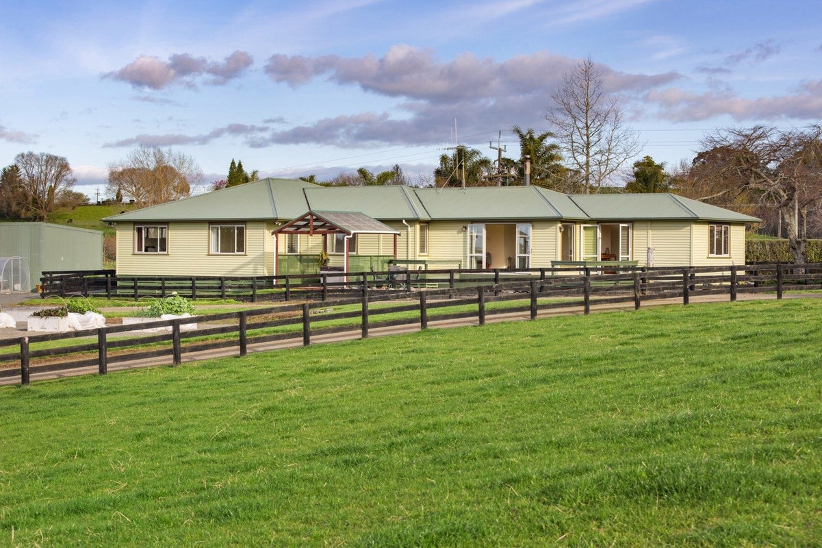 105 Willis Road, Ngahinapouri, Hamilton - Carousel 2