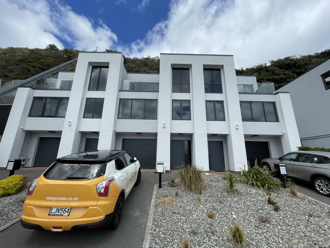 9/148 Evans Bay Parade, Roseneath, Wellington - Carousel 22