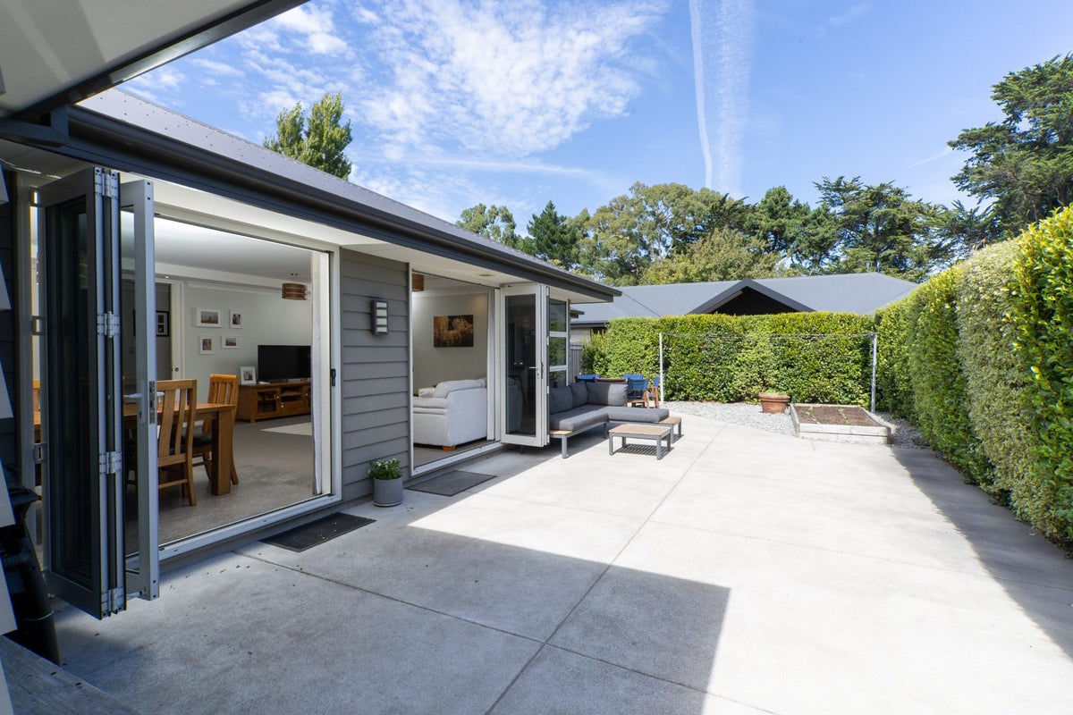125 Halswell Junction Road, Halswell, Christchurch - Carousel 1