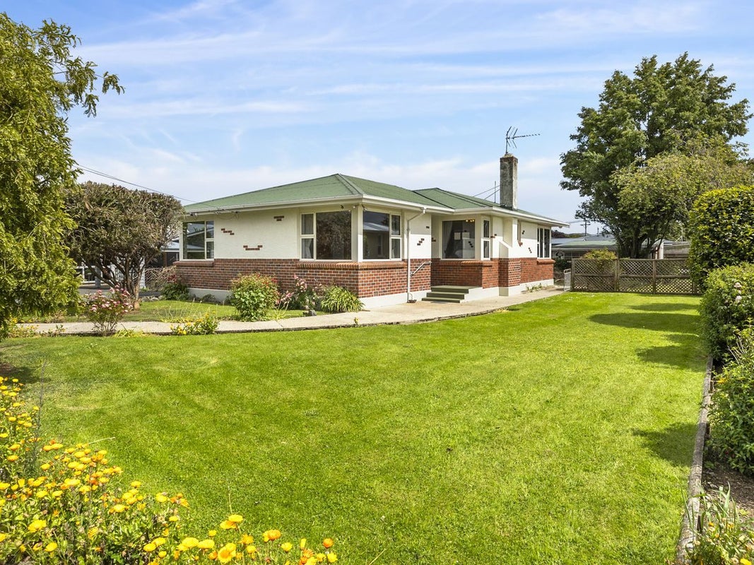 25 Thames Street, Mosgiel, Mosgiel - Carousel 2
