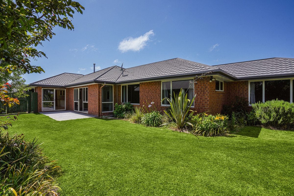 77 Kotuku Crescent, Woolston, Christchurch - Carousel 1