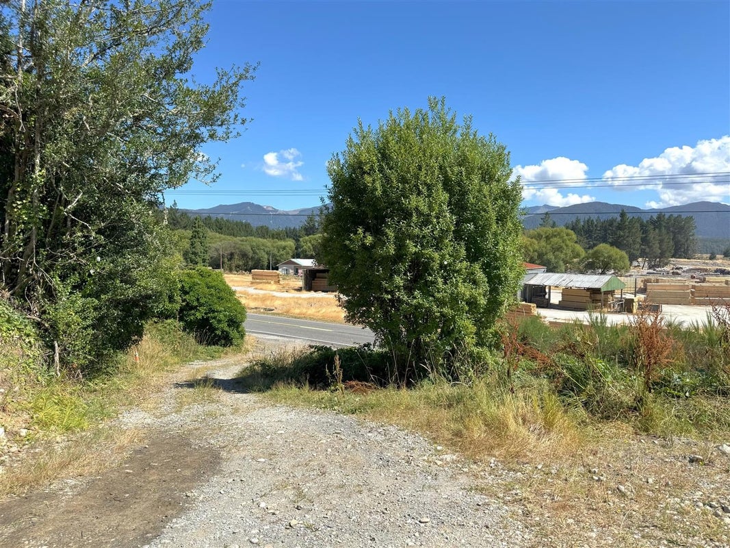 2406 State Highway 30, Otakiri, Whakatane - Carousel 36
