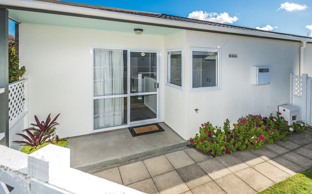 23A Marshall Avenue, Whanganui East, Whanganui - Carousel 1