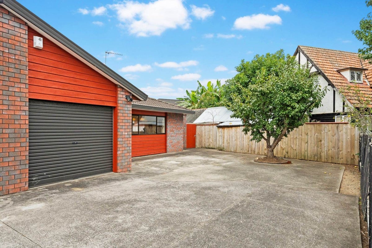 1/0 Manukau Road, Onehunga, Auckland - Carousel 2