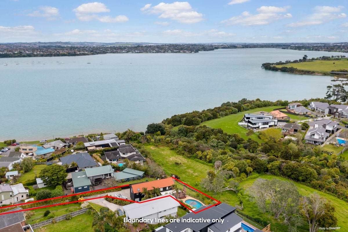 327 West Tamaki Road, Wai o Taiki Bay, Auckland - Carousel 1