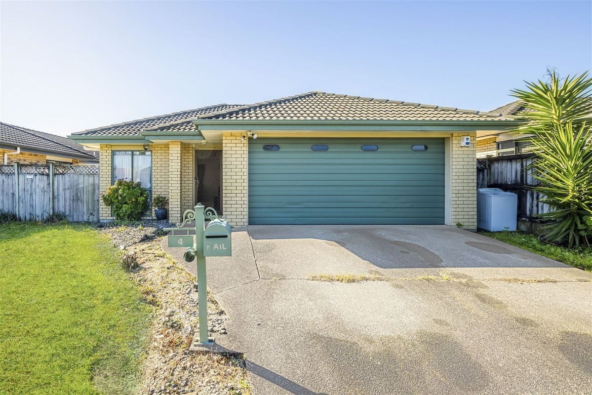 4 Stellata Court, Randwick Park, Auckland - Carousel 1