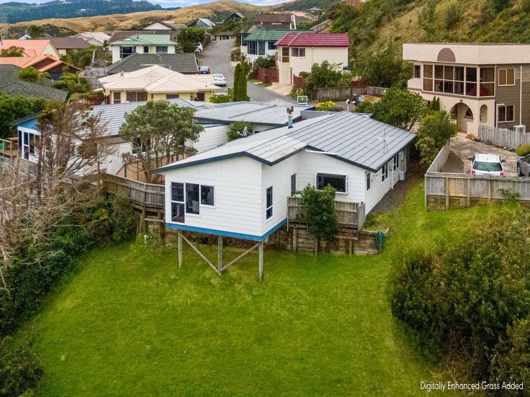 10B Sunningdale Lane, Woodridge, Wellington - Carousel 1