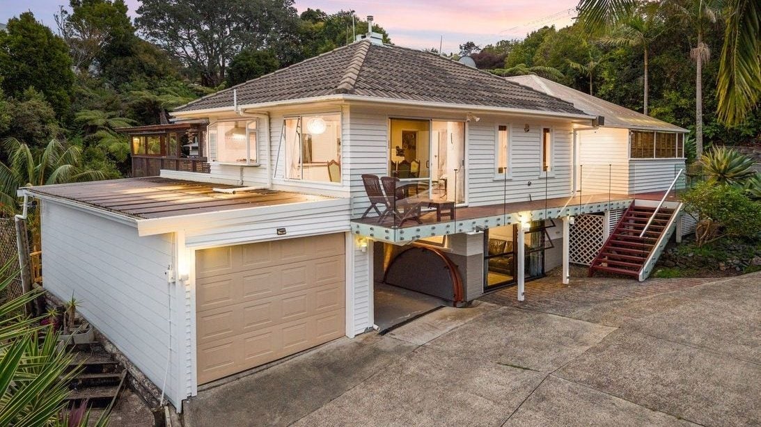 26 Aldersgate Road, Hillsborough, Auckland - Carousel 1