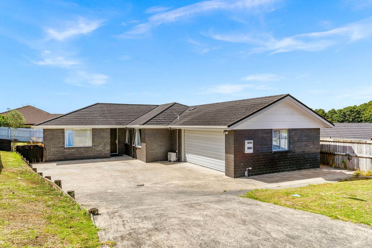 6 Muirfield Rise, Kamo, Whangarei - Carousel 1