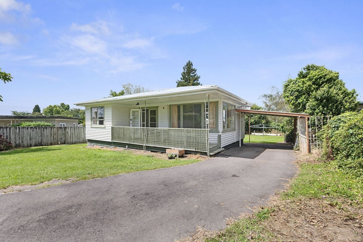 236 Clayton Road, Pukehangi, Rotorua - Carousel 1
