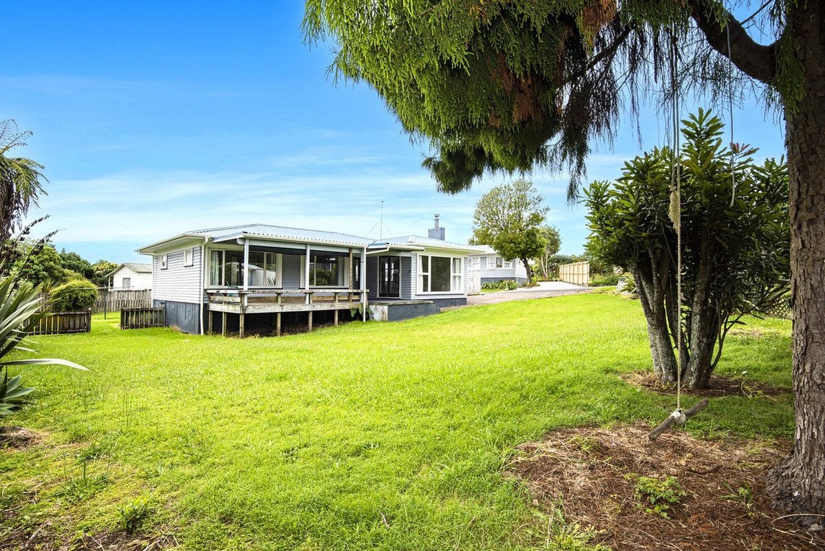 44 Otuhiwai Crescent, Tikipunga, Whangarei - Carousel 1