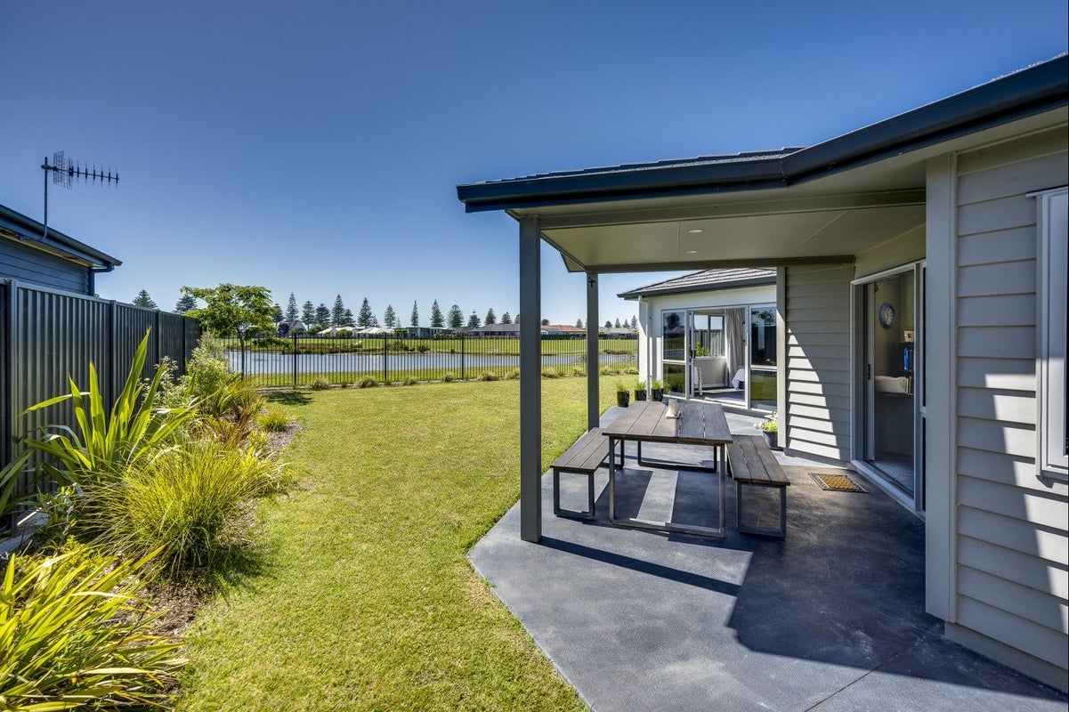 28 Kaituna Place, Te Awa, Napier - Carousel 1