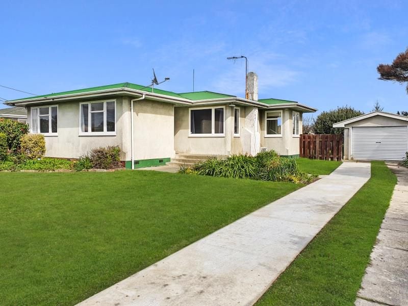29 Harold Holt Avenue, Onekawa, Napier - Carousel 1