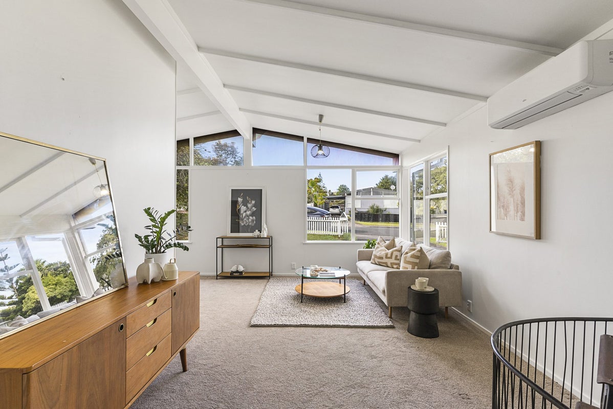 3 Papa Place, Birkdale, Auckland - Carousel 2