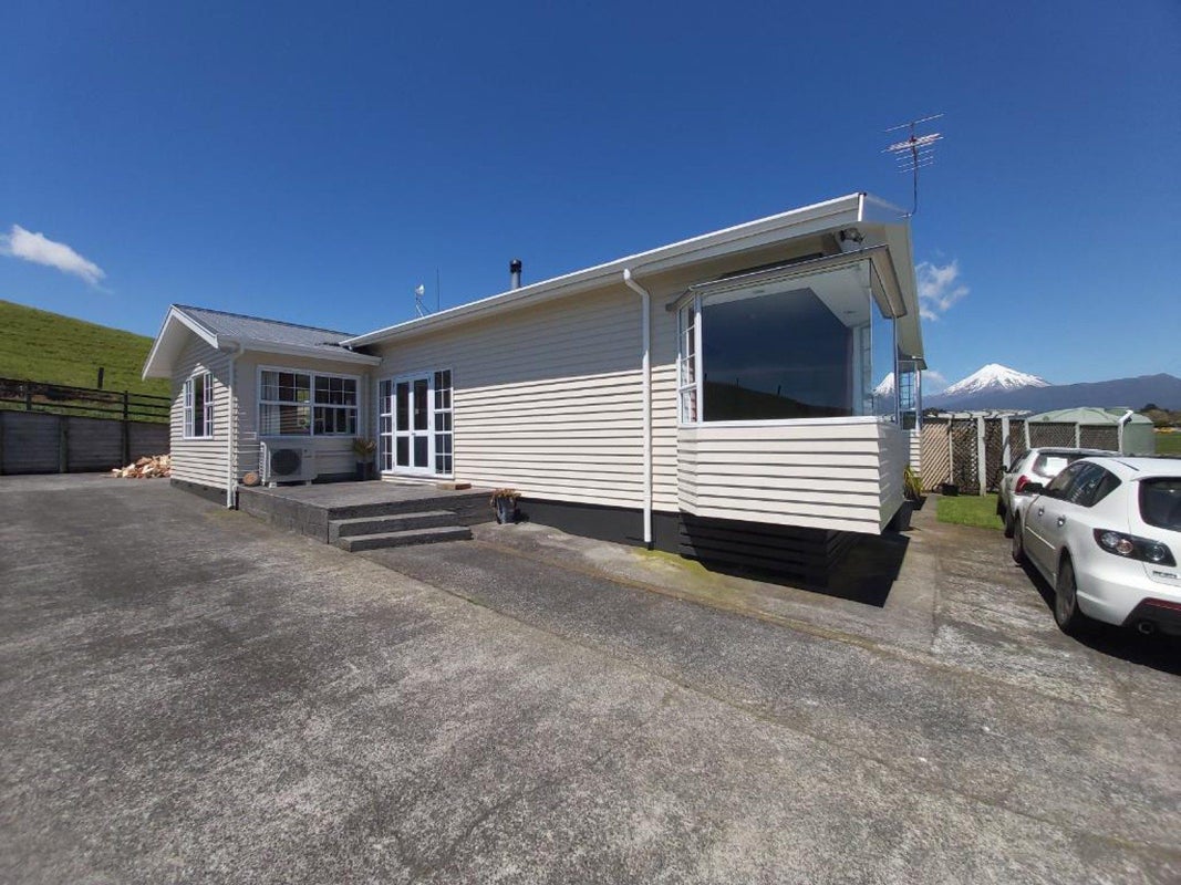771 Frankley Road, Hurworth, New Plymouth - Carousel 1