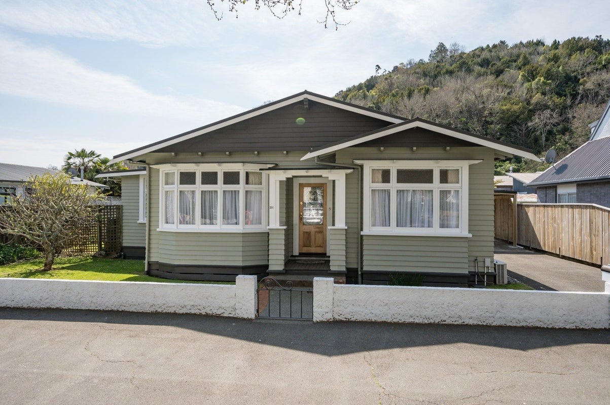 201 Nile Street East, Maitai, Nelson - Carousel 1