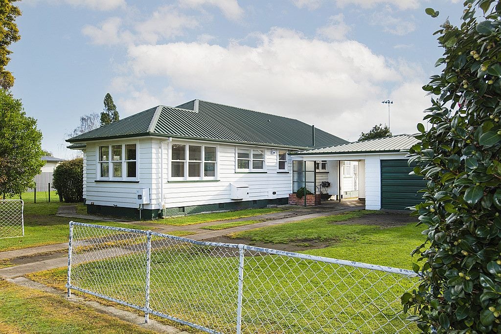 747 Gladstone Road, Te Hapara, Gisborne - Carousel 1