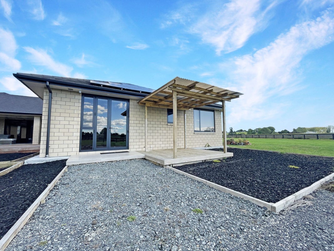 62A Graham Road, Gordonton - Carousel 1
