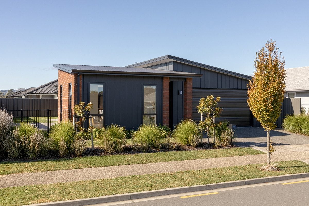 88 Tabraham Crescent, Pyes Pa, Tauranga - Carousel 1