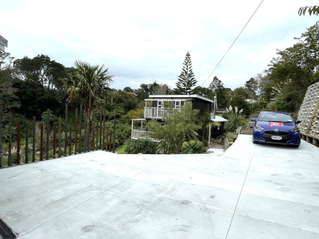 43 Ngamotu Road, Moturoa, New Plymouth - Carousel 19
