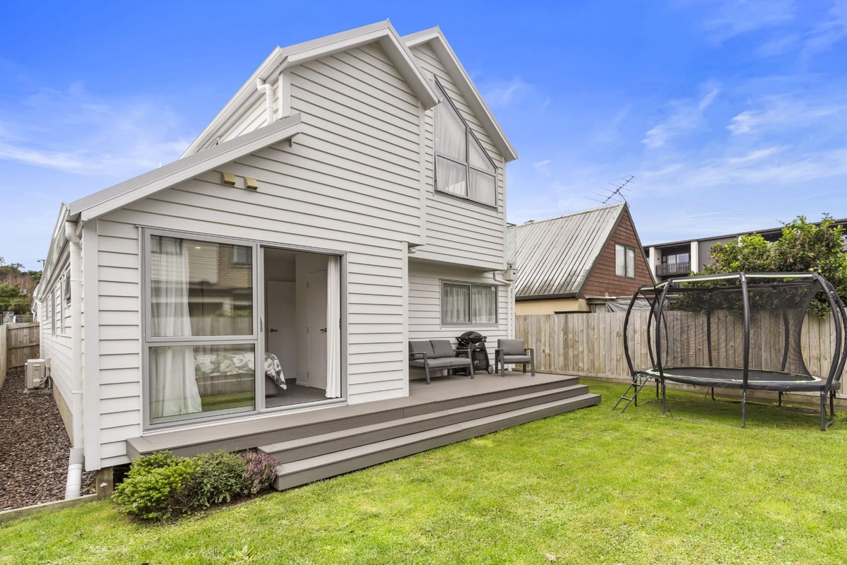 60A SELWYN ST, Onehunga, Onehunga - Carousel 1