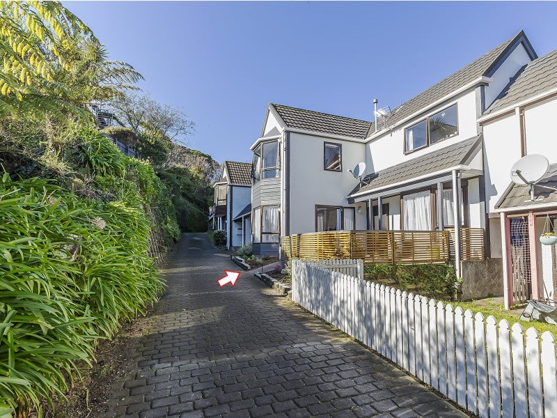 3/115 Owen Street, Newtown, Wellington - Carousel 1