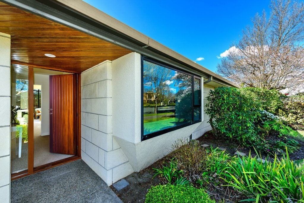 3 Harlech Mews, Avonhead, Christchurch - Carousel 2
