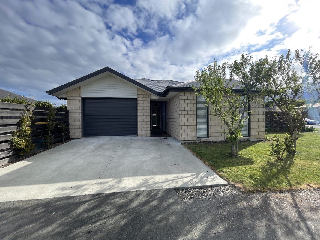 170 William Street, Netherby, Ashburton - Carousel 1