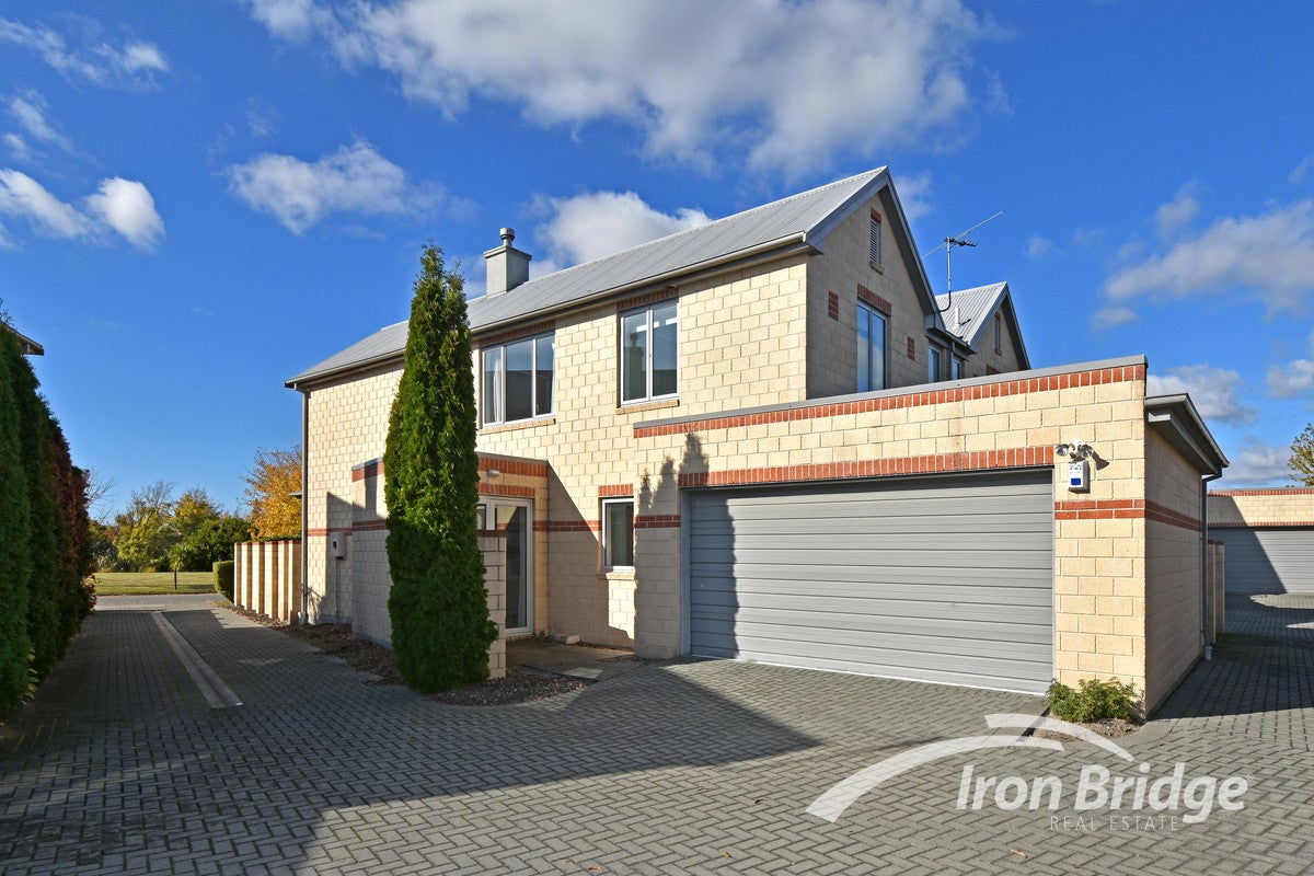 48 Waterford Avenue, Northwood, Christchurch - Carousel 1