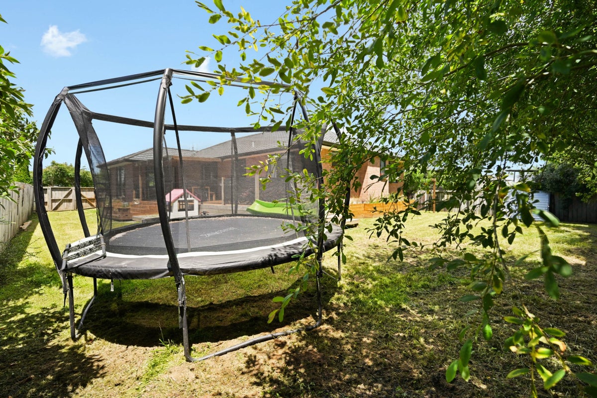 18 Wimbledon Close, Nawton, Hamilton - Carousel 19