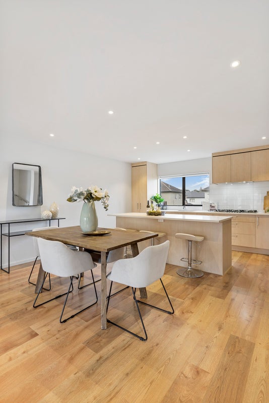 107 Bordeaux Parade, Te Atatu South, Auckland - Carousel 26