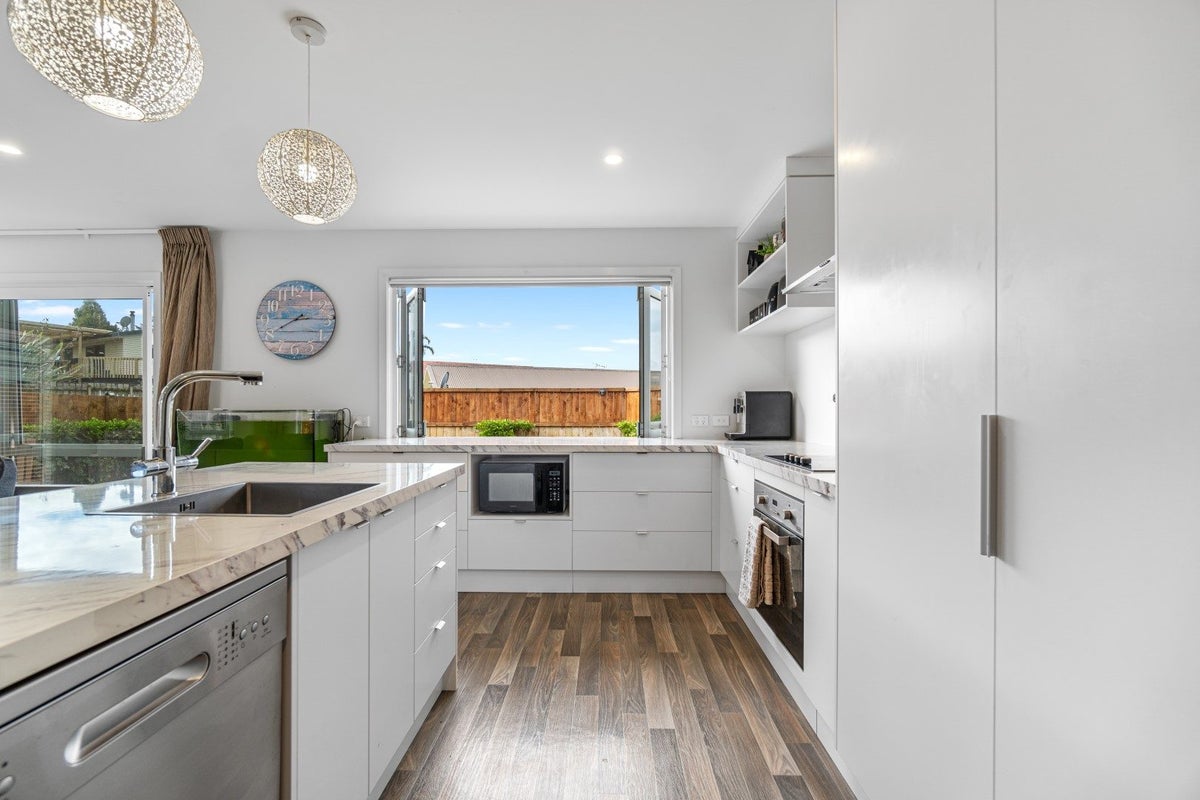 31 Hartis Avenue, Huntly, Huntly - Carousel 2