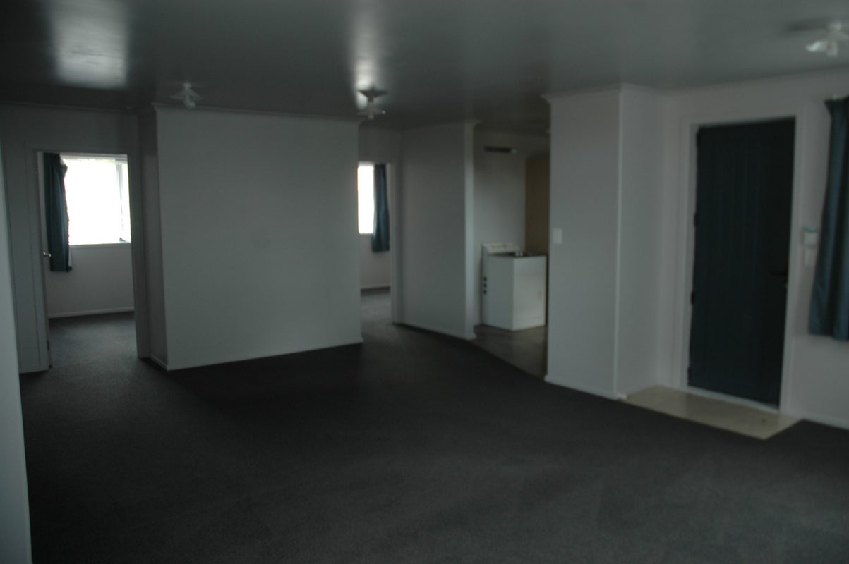 1 Ansford Place, Bader, Hamilton - Carousel 2
