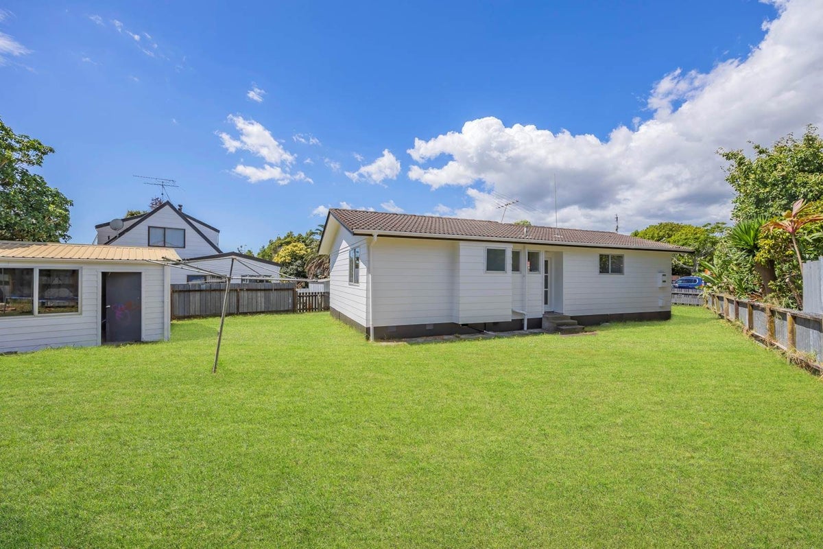 12 Slim Place, Clendon Park, Auckland - Carousel 19
