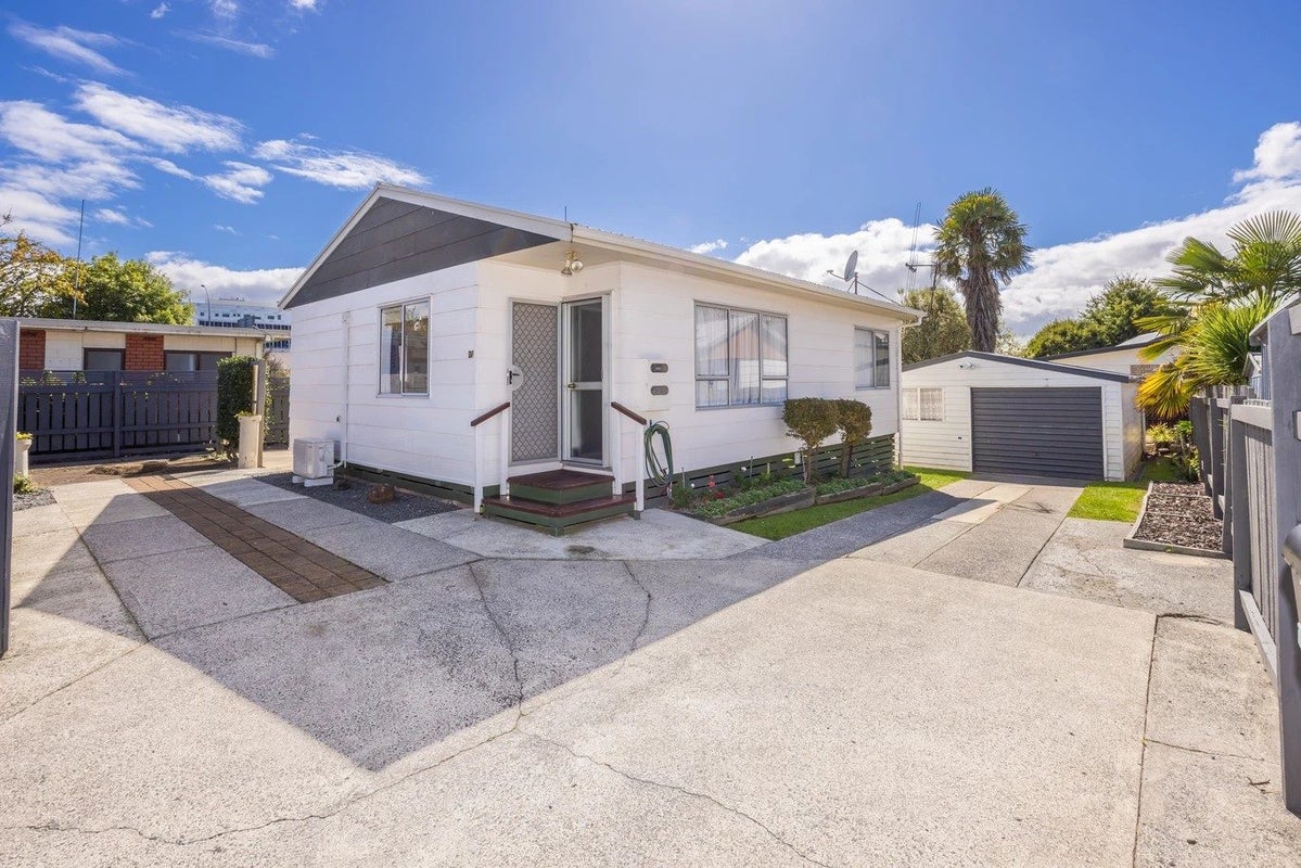 37E Ohaupo Road, Melville, Hamilton - Carousel 1
