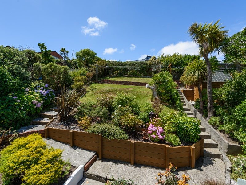 19 Arawa Road, Hataitai, Wellington - Carousel 17