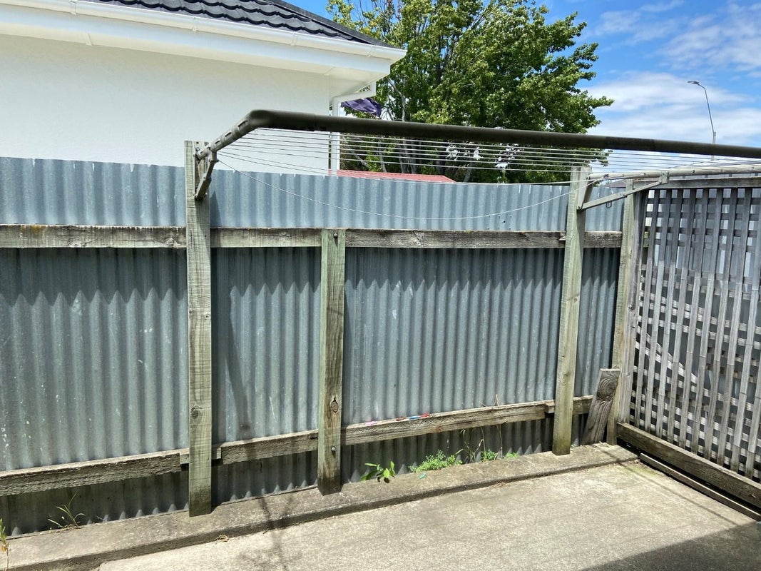 111 Southampton Street West, Hastings, Hastings - Carousel 13