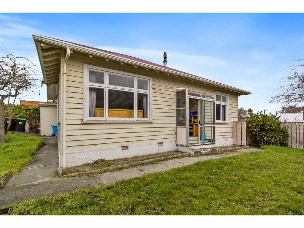 34 Grey Road, Timaru - Carousel 1