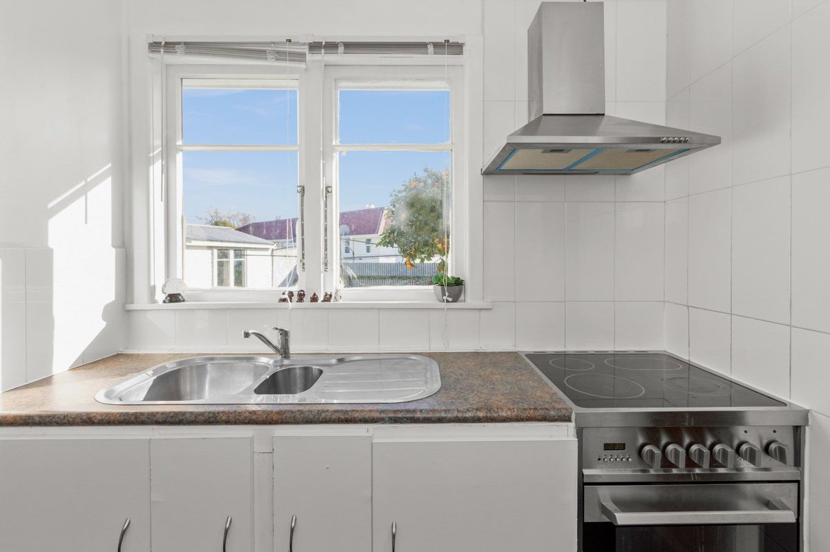 11 Morris Spence Avenue, Onekawa, Napier - Carousel 2