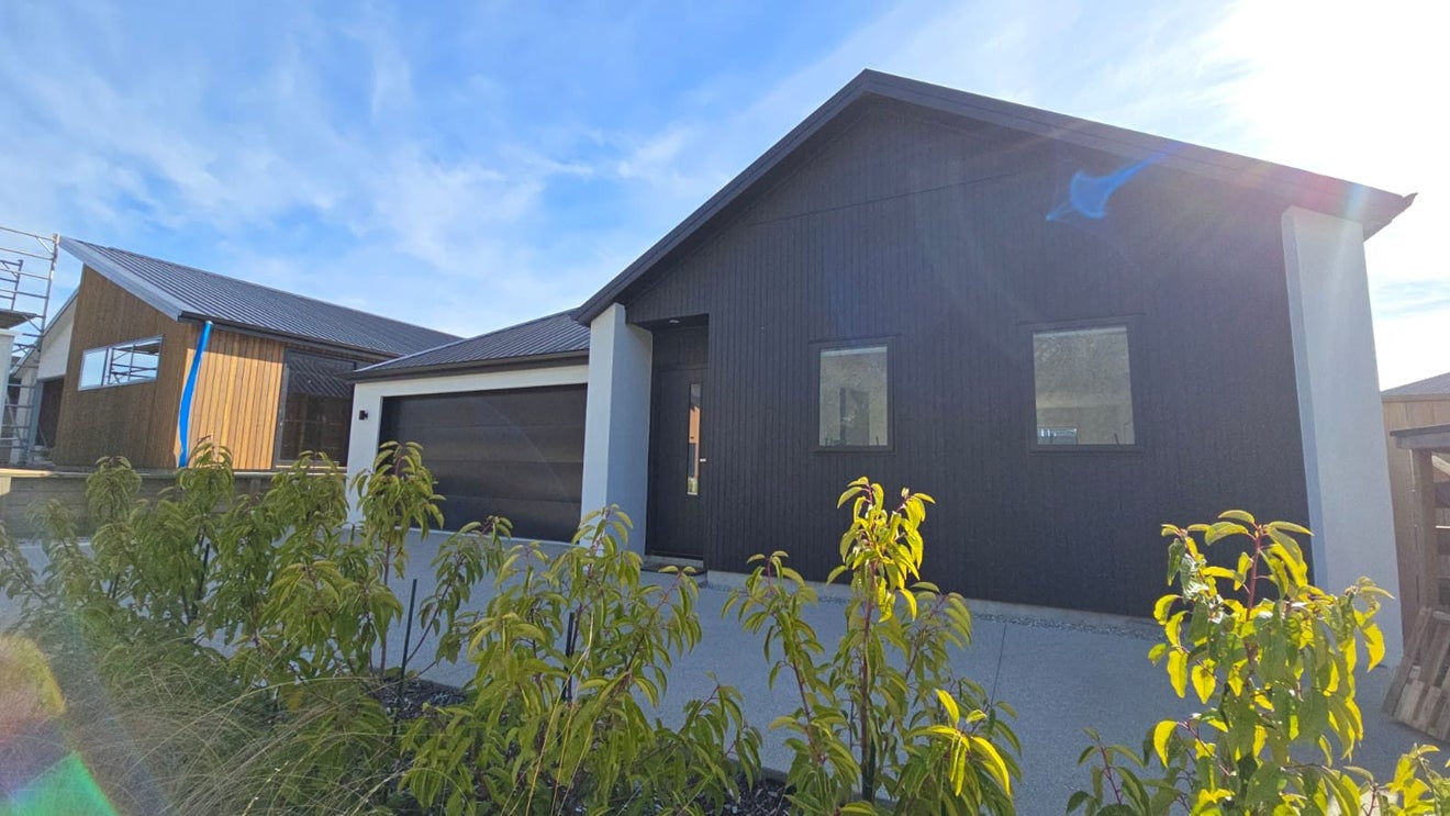40 Spur Ridge Rise, Jacks Point, Queenstown - Carousel 2