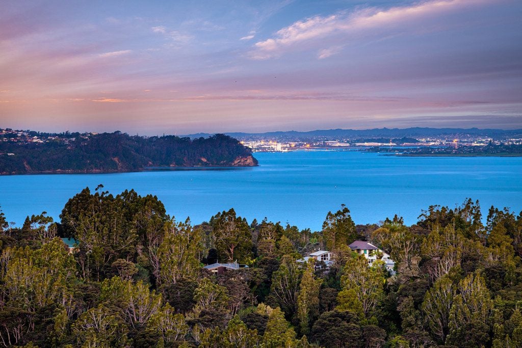 644 South Titirangi Road, Titirangi, Auckland - Carousel 2