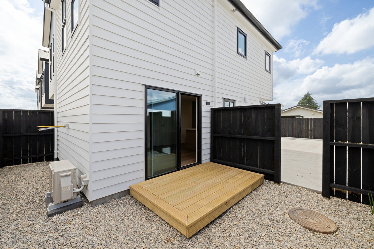 5/133 Silverdale Road, Silverdale, Hamilton, Waikato - Carousel 1