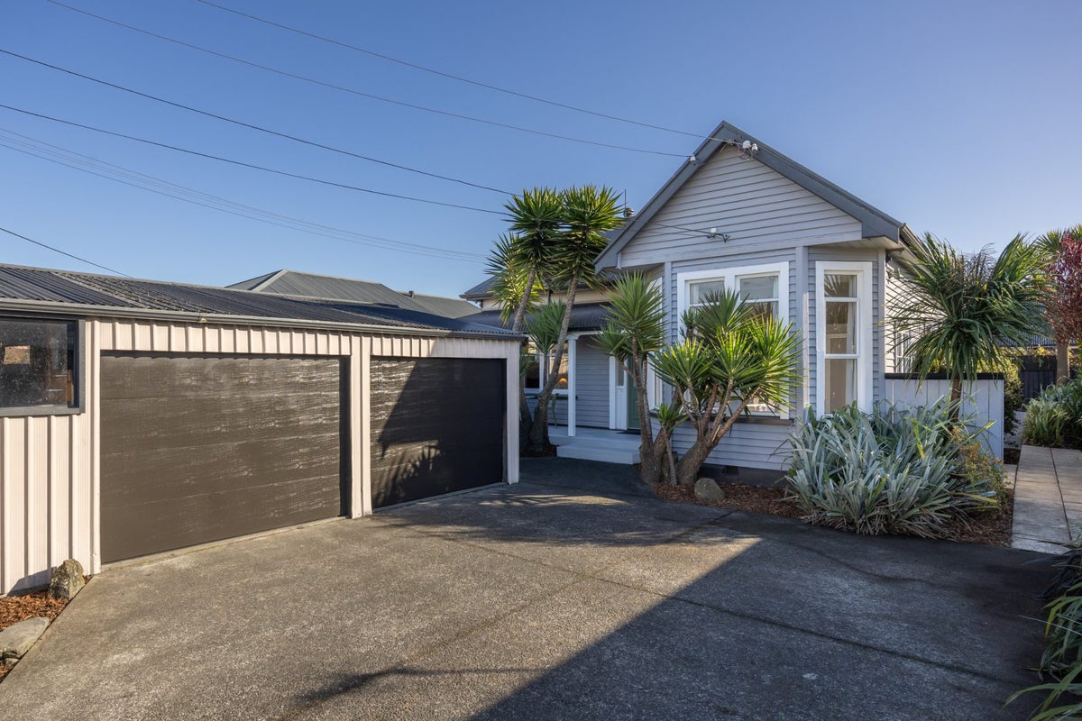 1/43 Neville Street, Spreydon, Christchurch - Carousel 1