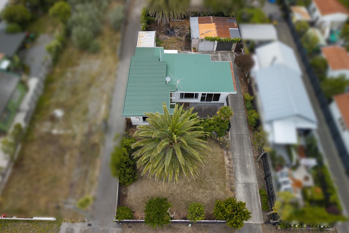 31 Mountbatten Street, New Brighton, Christchurch - Carousel 1