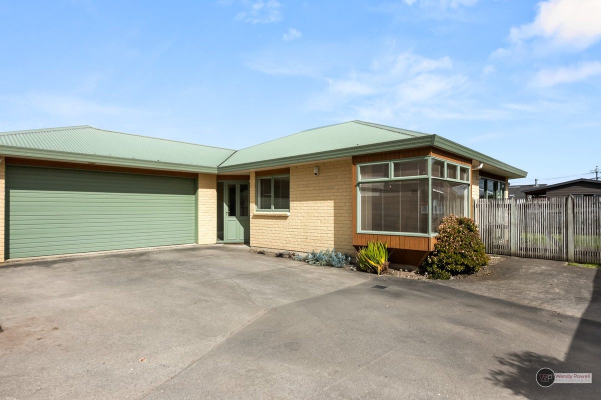 10A Bracken Street, Wallaceville, Upper Hutt - Carousel 1