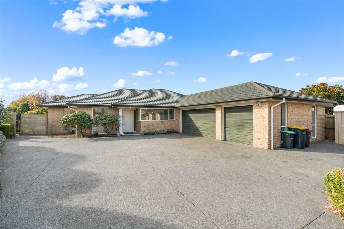 11 Protea Place, Wigram, Christchurch - Carousel 1