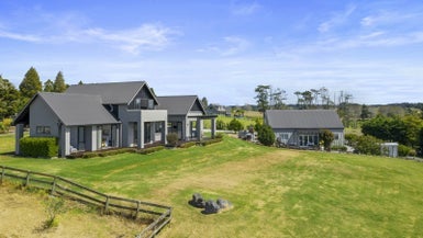 63 Jean Mackay Place, Albany - Carousel 1