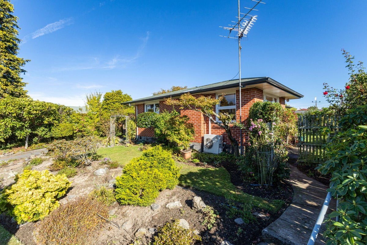 27 Bird Street, Hampstead, Ashburton - Carousel 15